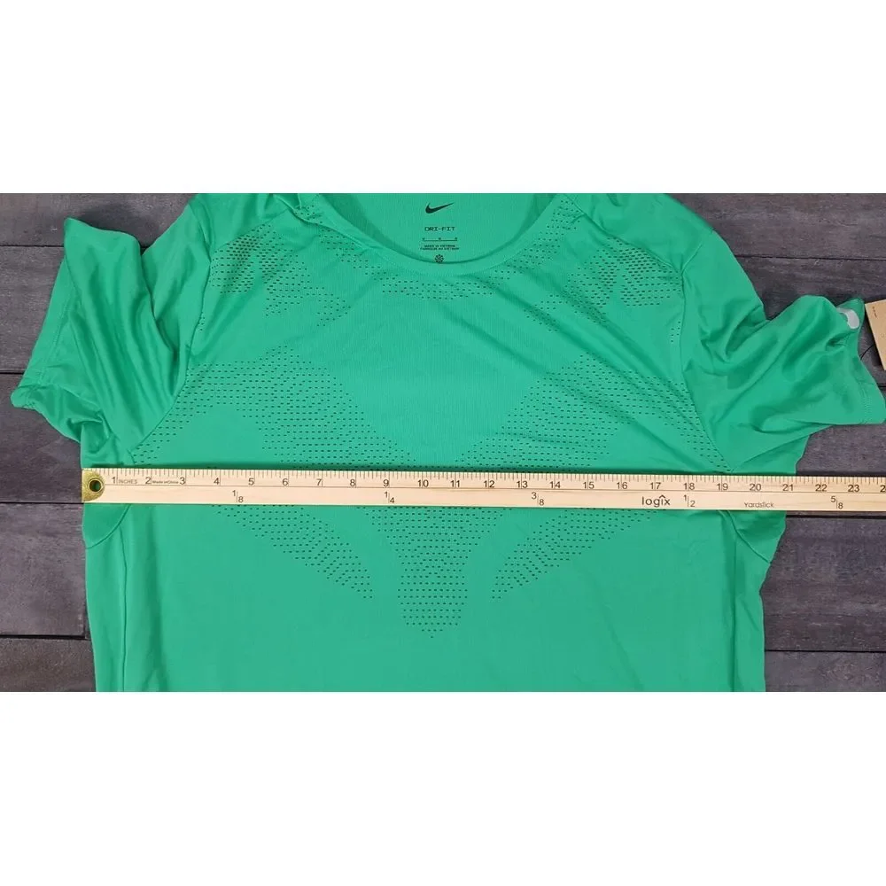 NIKE‎ Dri-FIT Run Division Rise 365 Mens Size MEDIUM Green Running Hiking Active